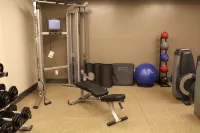 DoubleTree by Hilton Fresno Convention Center - gimnasio
