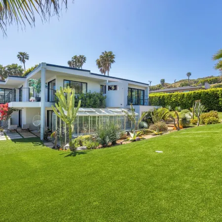 Casa Maria by Oraklus