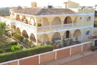 La Villa Serere Hotels in 
