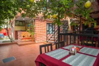 Gurung's Home -  Privatzimmer