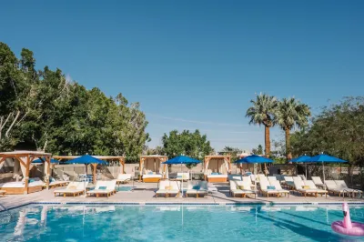 L3 Oasis Hotel