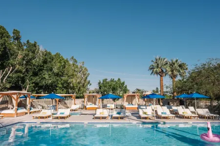 L3 Oasis Hotel Отели в г. Палм-Спрингс