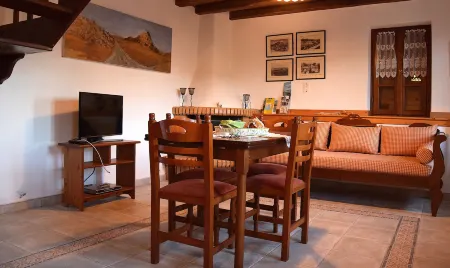 Stonehouses Lemnos Отели в г. Лимнос