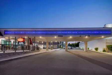 Aiden by Best Western @ South Reno Отели в г. Рено