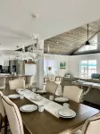 Level Seneca Lakefront Chalet-Gorgeous Sunsets 3,510 sq. ft.
