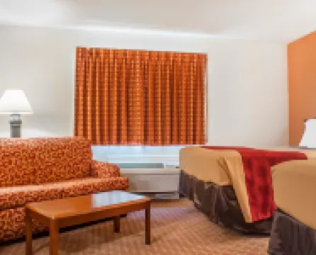 Econo Lodge Cuba I-86 Hotels in Cuba