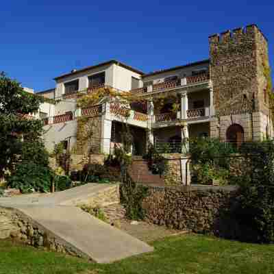 Mas Cusi Hotel Exterior