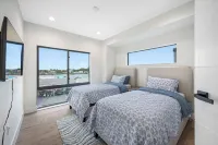 New construction house in IRB! Short walk to the beach!