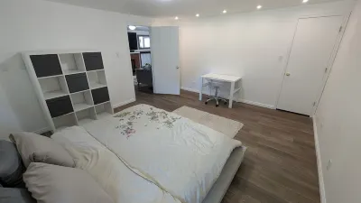 Ski trip or U of U 2-bedroom apartment in Salt Lake City with AC, WiFi