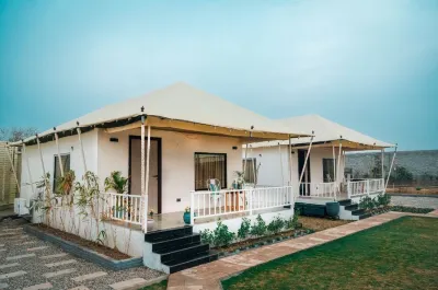 Kavaali Stays Hotels near Amritsar Airport