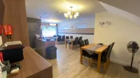 Deepcut Lodge Bed & Breakfast Self Service Hôtels à : Farnborough