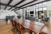 McGregor and Main Luxury Lofts