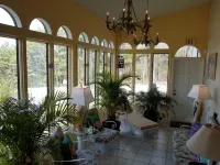 Tuscan manor Hotels in Winona Township