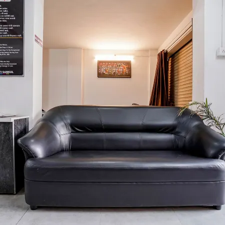 Hotel Bhakti Sankul