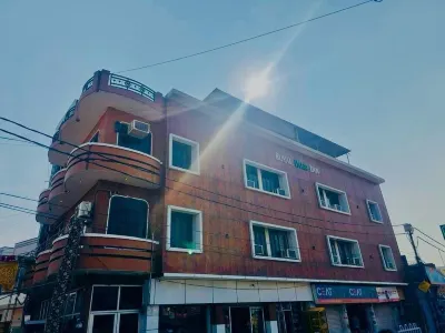 Hotel Royal Palm Inn Hôtels à : Fatehpur Saraiya Uparh