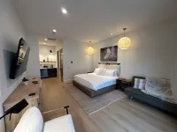 Ibis Cottage Suite 3717-B- part of Eden at Gracefield Event Venue