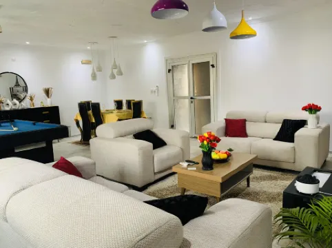 The Penthouse Essentials