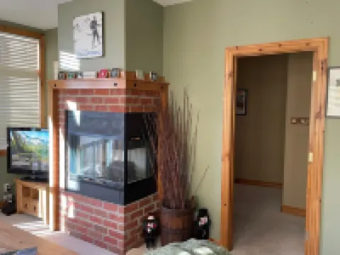 Quiet Top Floor Condo w/ Views. Walk to Dillon Marina & Amphitheater