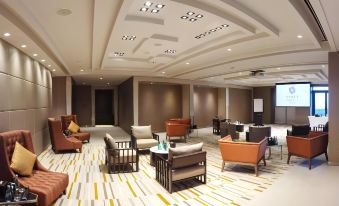 Hyatt Regency Creek Heights Residences