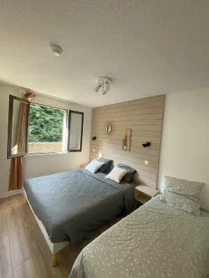 Charmant T2, vue Montagne et Piscine Couverte Hotel a Bielle