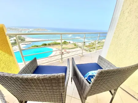 Luna Sul Mare - 2 Bed 2.5 Bath Condo with gorgeous ocean view! Отели рядом с достопримечательностью «Dawn Beach»