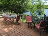 Charming 2 Bedroom Lakefront Cottage in the Catskill Mountains - Wi-Fi