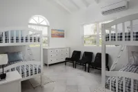 Bring the whole family to this great house with lots of room for fun. Hotels in Mullins