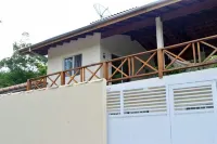 Suite in a quiet neighborhood with an excellent location. Hotel in zona Ilhabela