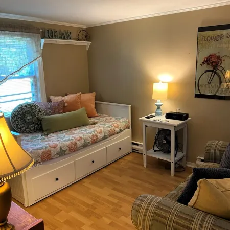 Cozy Cottage in Eastham near National Seashore Отели в г. Истам