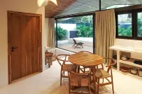 Modern villa North Santa Teresa walk to the beach