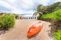 Luxury Oceanfront Cayman Brac Escape, Private Pool, 3Br Stunning Caribbean Views - sul mare