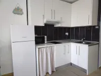 With WLAN, right on the beach with a view of the harbor