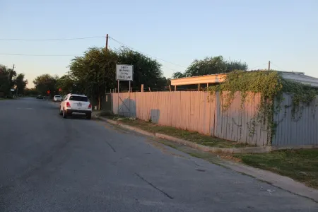 Charming 1-bedroom apartment in delightful Harlingen with AC, WiFi