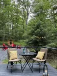 Cozy Cabin Retreat w/hot tub and sauna! 3 minutes from Promised Land State Park!