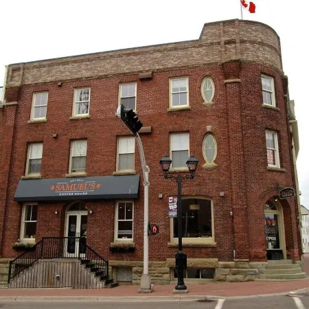 Harbourview Loft B Two Bedroom Loft Apartment Located in Downtown Summerside