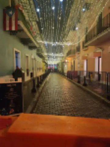 Ashford by the Beach 1  Bedroom King Size Steps by the Beach