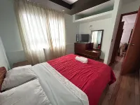 Av. Carlos Valderrama 690 Hotels near Chan Chan