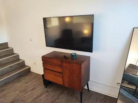 Elegantes 3-schlafzimmer-nest Отели рядом с достопримечательностью «Хаспер Тальшперре»