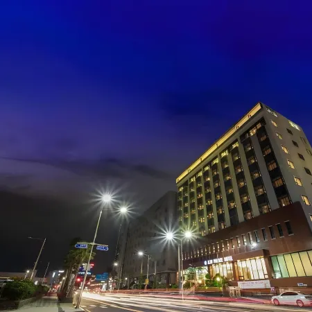 Palace Hotel Jeju Отели рядом с достопримечательностью «Площадь Тапдонь»