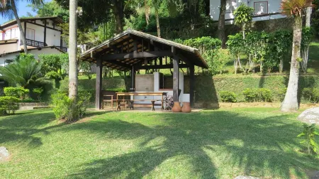 Casa Angra dos Reis Holiday Rentals
