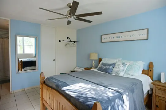 Catch Some Waves and Chill, with High Speed Wi-fi, Washer & Dryer.