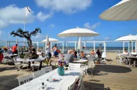 BERGEN: 'Boschlust', beautiful apartments in country house style and close to the beach! Hotels in Bergen