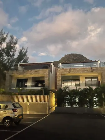 Apartment near the beach - La Preneuse