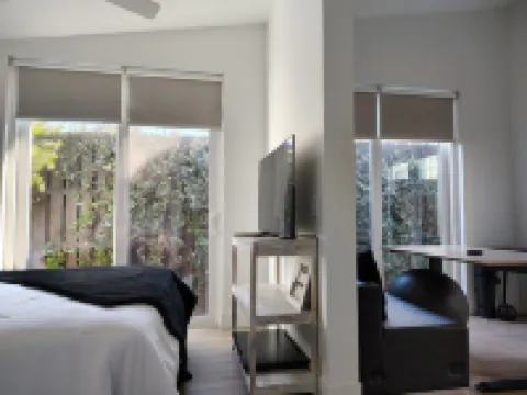 Lovely near Forsyth Park