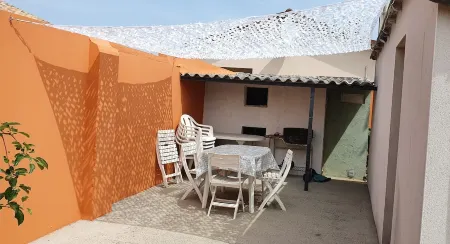 Charming Vendée house with small enclosed garden