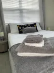 Cozy 2-bedroom apartment in lovely Rendezvous with AC, WiFi
