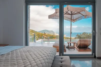 GOLDENEYE luxury Villas Parga