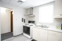 Wardens Quarters: 2 Bedroom Apt