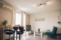 Charming Green apartment 20 min from Toulouse Hotels in Colomiers