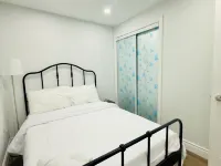 Comfort Quarters In Guelph! Your Cozy Home Away From Home. Hotels in Guelph
